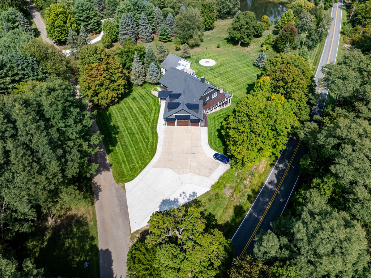 6351 Kies St - Rockford-02